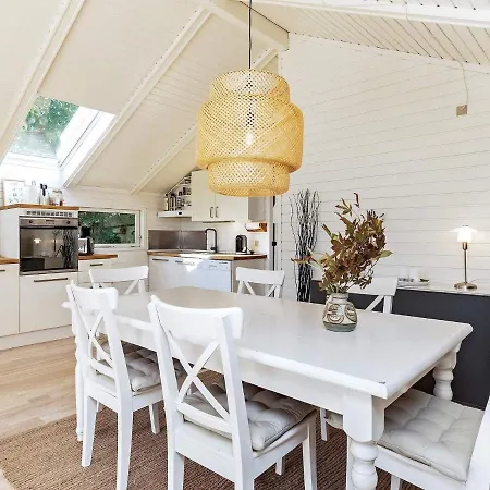 Ferienhaus Holiday V